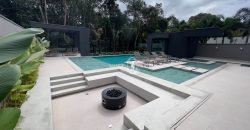CASA À VENDA NA RIVIERA DE SÃO LOURENÇO