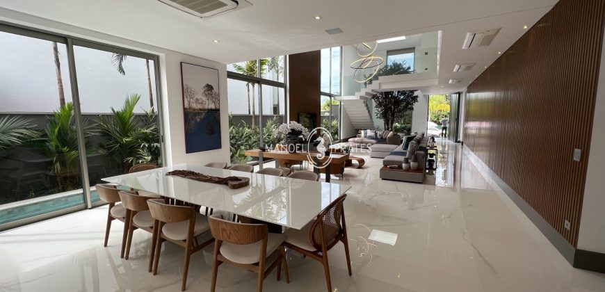 CASA À VENDA NA RIVIERA DE SÃO LOURENÇO