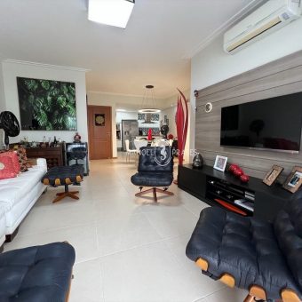Apartamento  à venda na Riviera de São Lourenço
