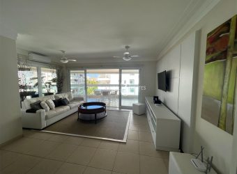 Apartamento à venda na Riviera de São Lourenço