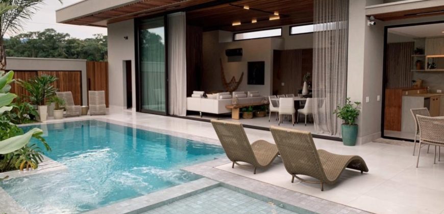 CASA À VENDA NA RIVIERA DE SÃO LOURENÇO