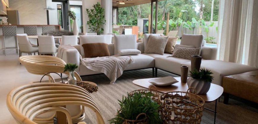 CASA À VENDA NA RIVIERA DE SÃO LOURENÇO